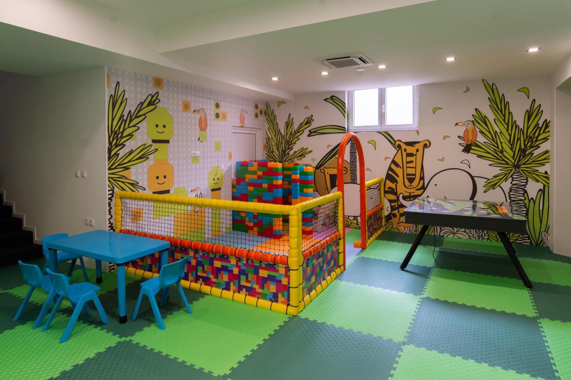 Hotel Nest Bijeljina Luaran gambar