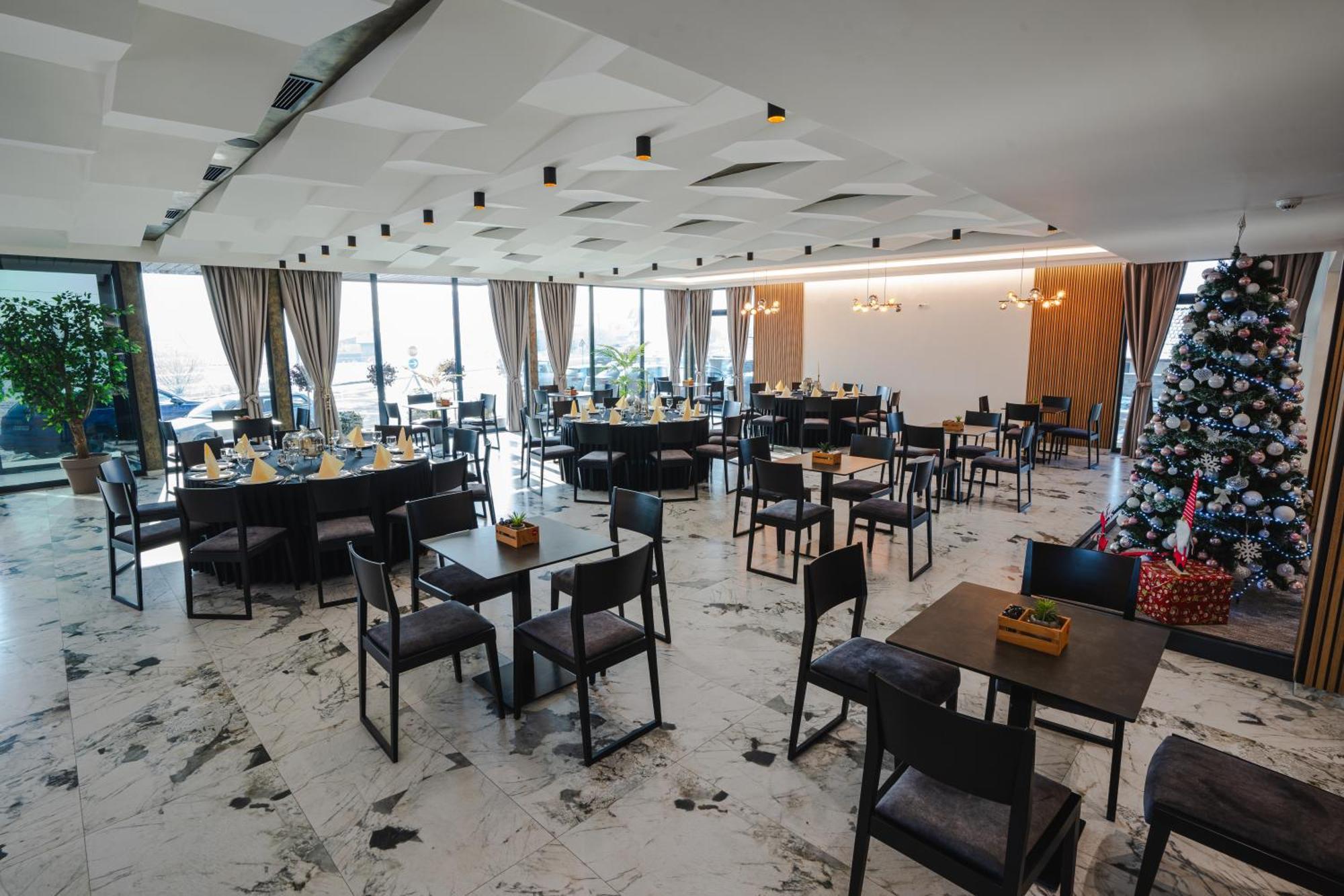 Hotel Nest Bijeljina Luaran gambar